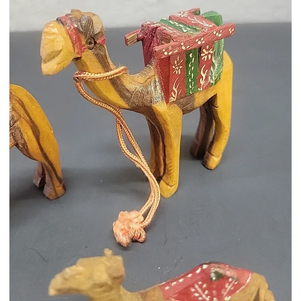 Lot of 3‎ Olive Wood Hand Carved Camel Nativity Figurines ornaments (2) 4
